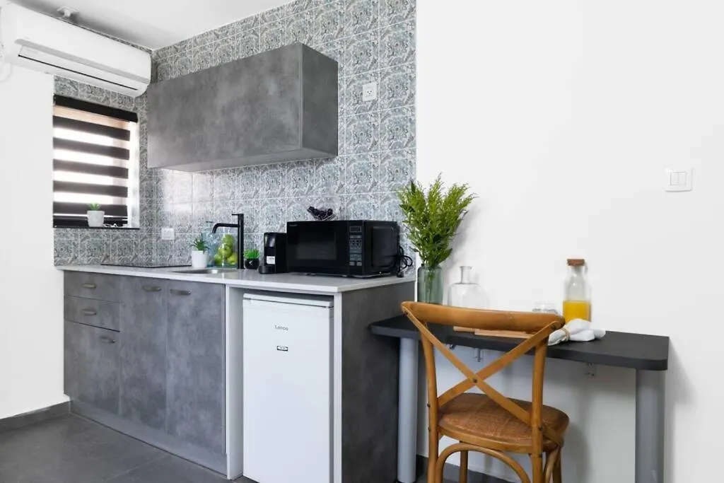 אשראם 8: מרפסת מודרנית במיקום מרכזי Apartment Eilat Israel