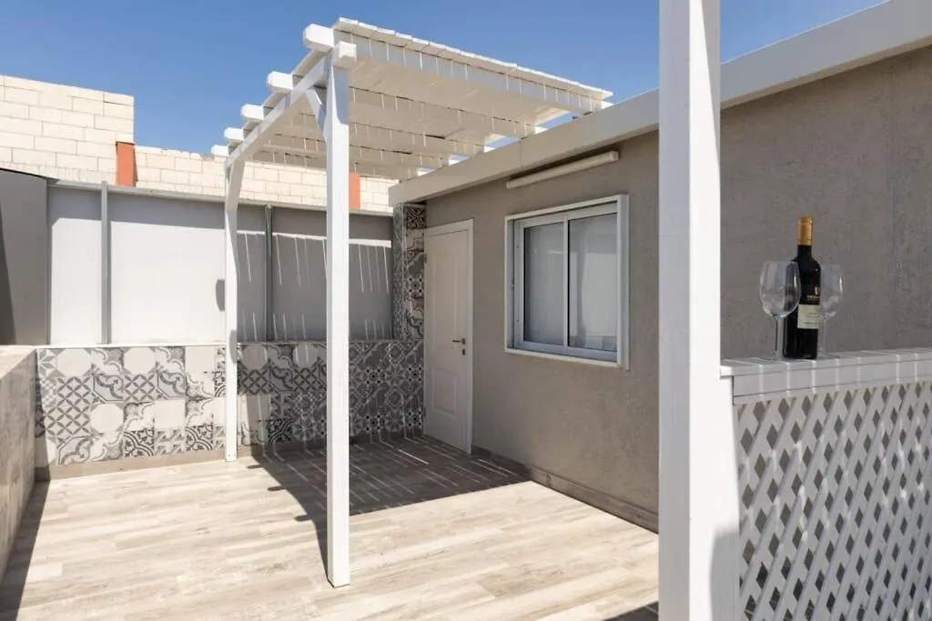 אשראם 8: מרפסת מודרנית במיקום מרכזי Apartment Eilat